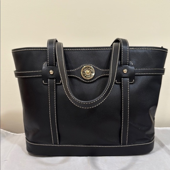 Dooney & Bourke Black Shoulder Handbag - Picture 1 of 10